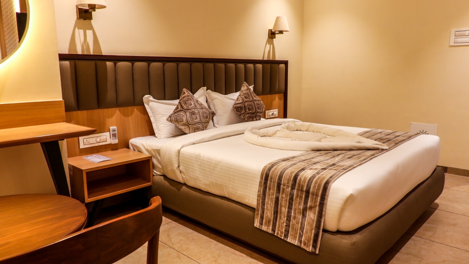 Additional guest room for overnight celebrations in Vasai